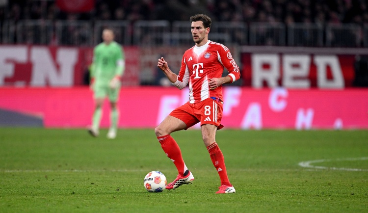 足球比分 球探-今夏离队！格雷茨卡本赛季送出6次进球前倒数第二传，德甲最多